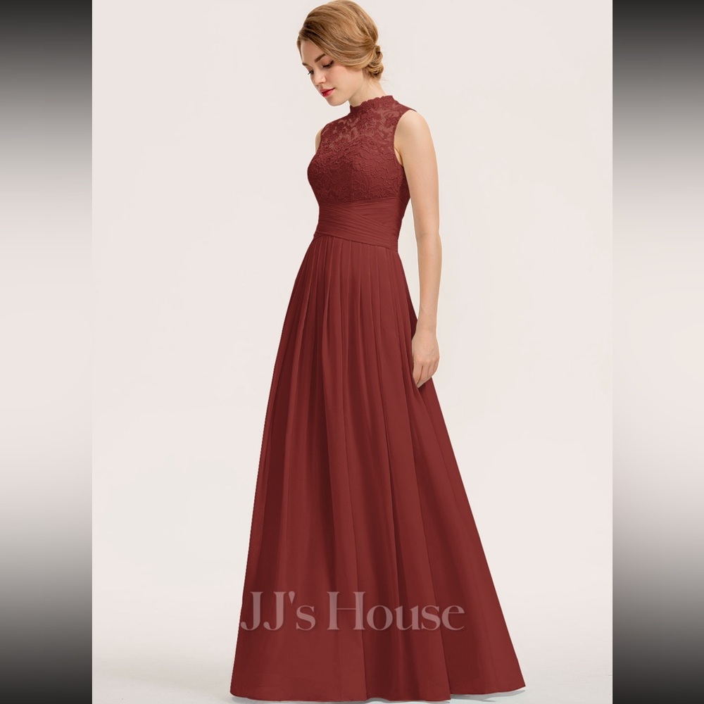 JJ’s House Bridesmaid high neck lace and chiffon dress